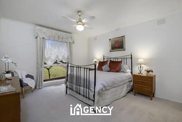 Fifth view of Homely house listing, 5 Parker Court, Endeavour Hills VIC 3802