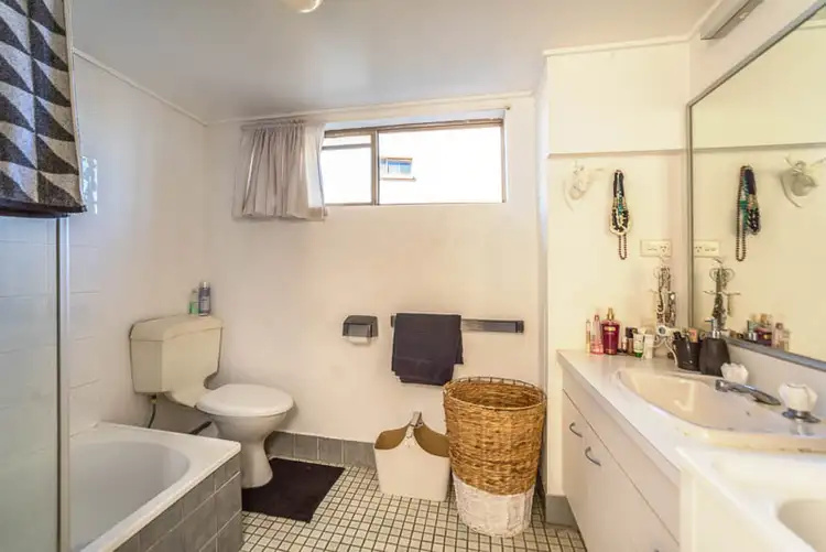 Fifth view of Homely apartment listing, 4/22 Barbet Place, Burleigh Waters QLD 4220