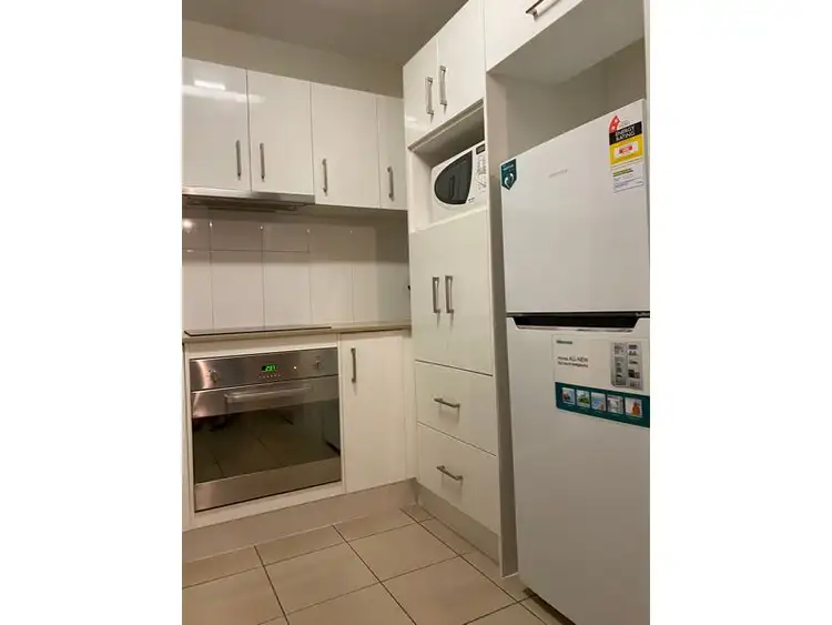 Sixth view of Homely apartment listing, 18/18 Queen Street, Southport QLD 4215