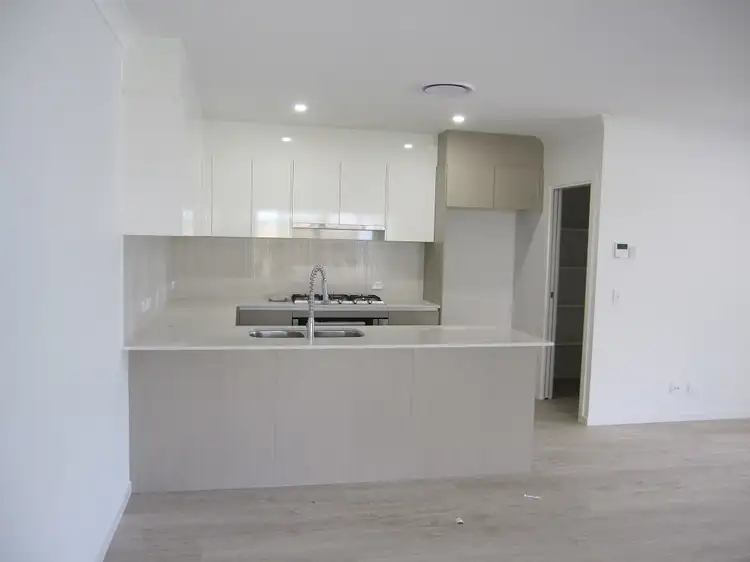 Second view of Homely semi-detached listing, 1/6 Whitsunday Circuit, Pimpama QLD 4209