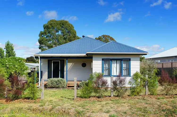 14 Chapel Street, Campbells Creek VIC 3451