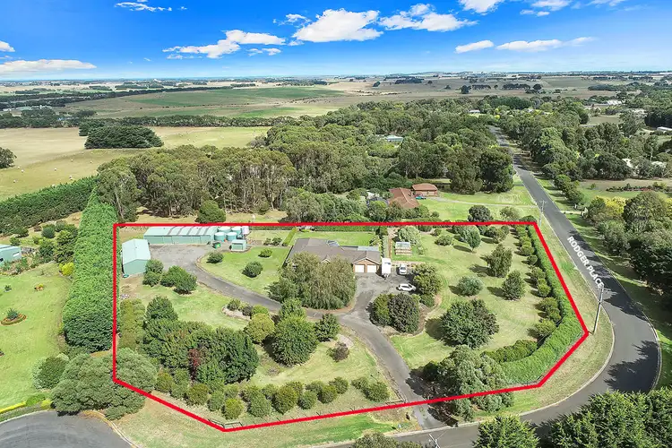 Third view of Homely house listing, 88 Rodger Place, Bushfield VIC 3281