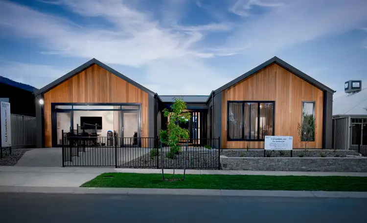 13 FREEMAN CRESCENT, Baranduda VIC 3691