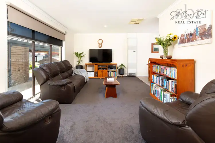 Sixth view of Homely house listing, 4 BURNS COURT, Wodonga VIC 3690