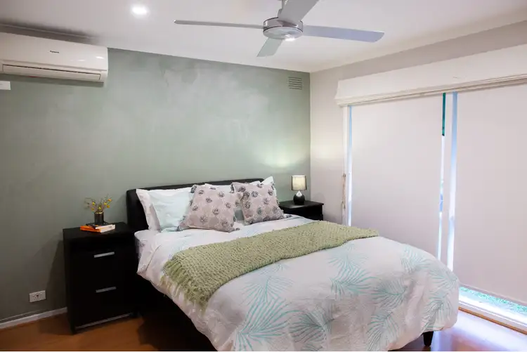 Fifth view of Homely unit listing, 4 Mintbush Close, Keysborough VIC 3173