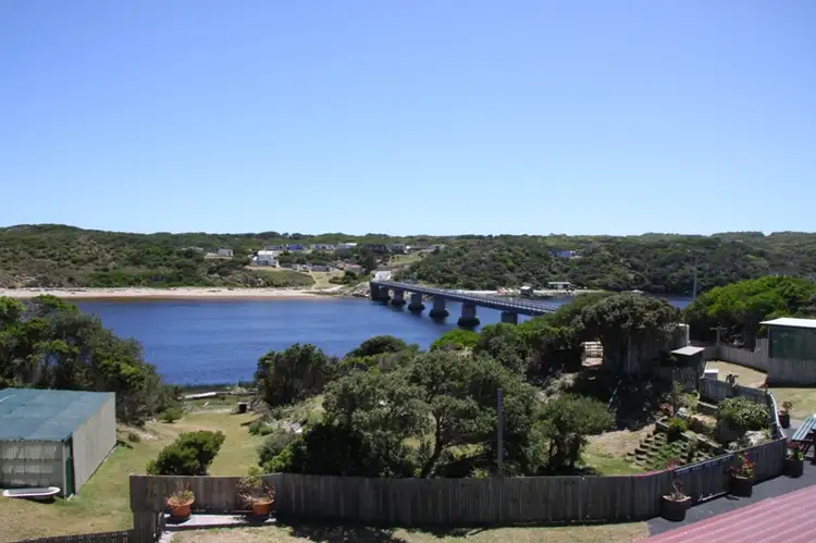 2 Gardiner Street, Arthur River TAS 7330