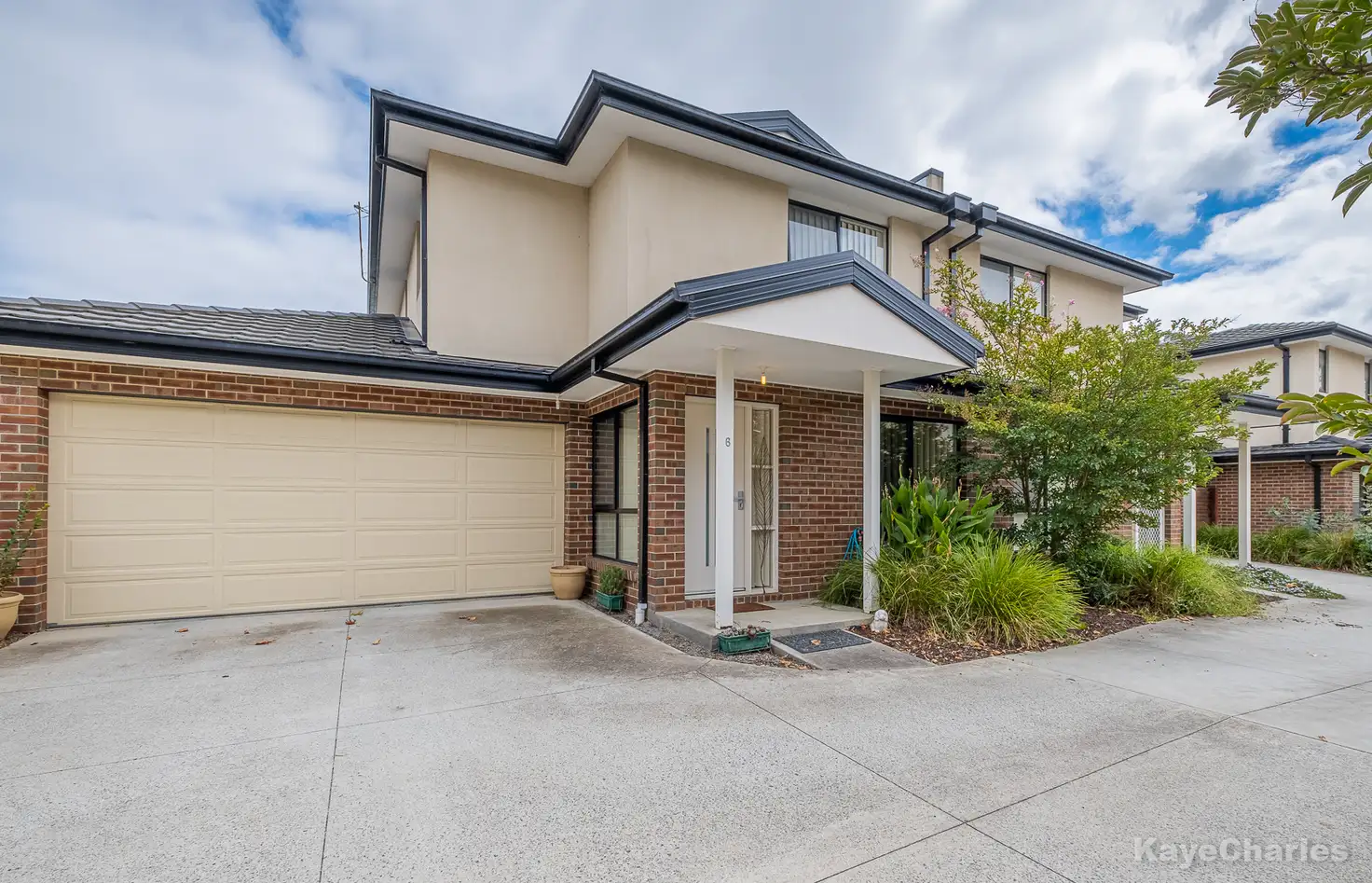 Main view of Homely townhouse listing, 6/2-4 Edinburgh Drive, Beaconsfield VIC 3807