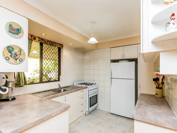 Second view of Homely house listing, 6 SITTANA PLACE, Beechboro WA 6063
