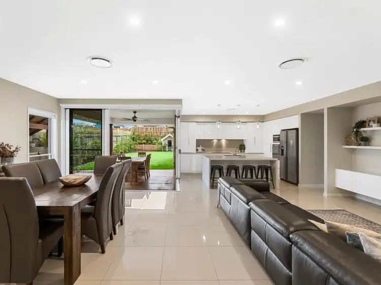 Third view of Homely house listing, 15 Webcke Crescent, Kleinton QLD 4352