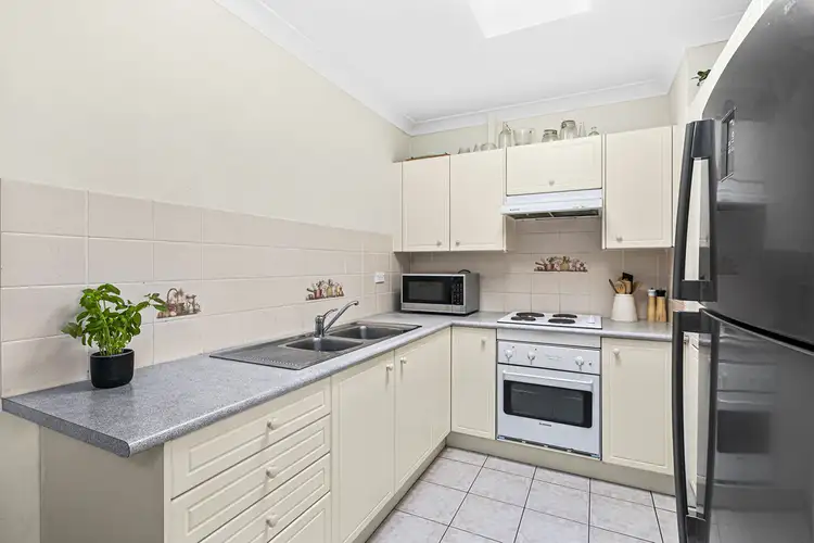 Fifth view of Homely unit listing, 2/996 Old Princes Highway, Engadine NSW 2233