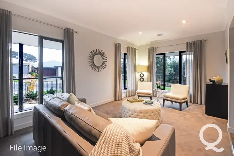 Third view of Homely house listing, 10 Hillgrove Close, Warragul VIC 3820