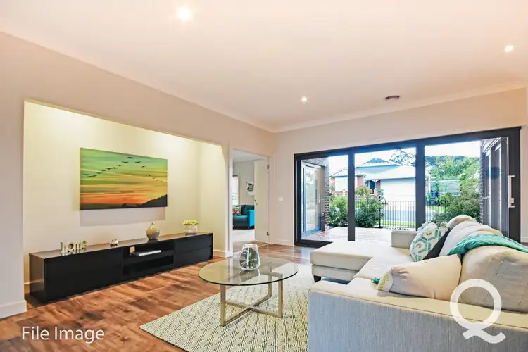 Sixth view of Homely house listing, 10 Hillgrove Close, Warragul VIC 3820