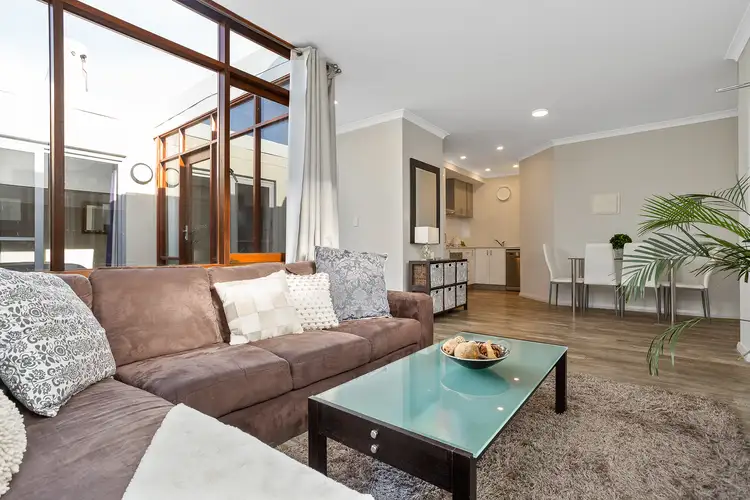 15/53 Hooley Road, Midland WA 6056