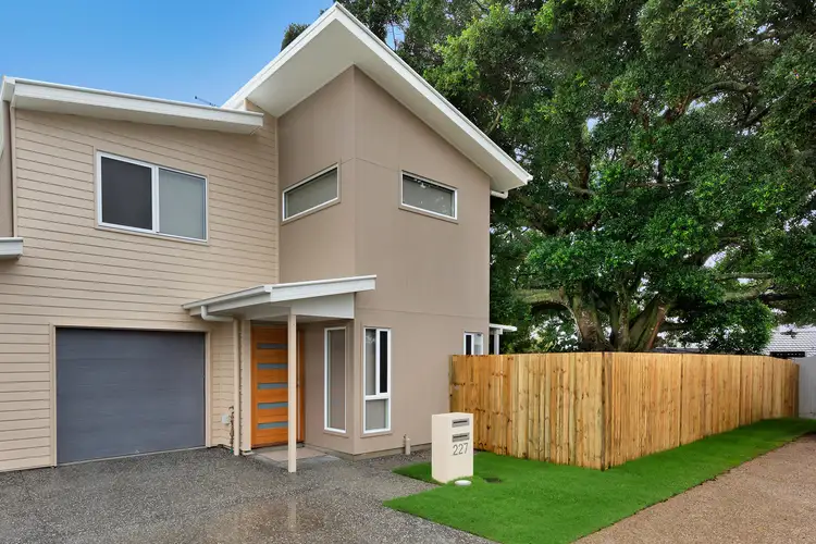 227 Dohles Rocks Road