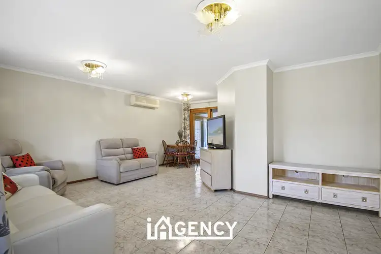 Fourth view of Homely house listing, 17 Arthur Phillip Drive, Endeavour Hills VIC 3802