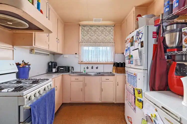Third view of Homely house listing, 27 HAMILTON STREET, Broadford VIC 3658