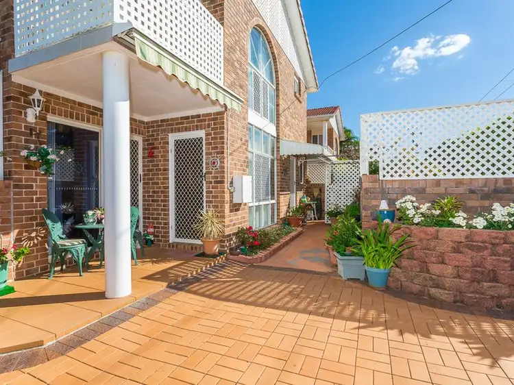 Fourth view of Homely unit listing, 2/49 PRINCE EDWARD PARADE, Redcliffe QLD 4020