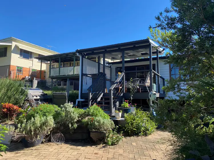 21 Peterson Street, Woolloongabba QLD 4102