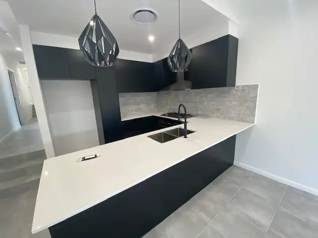 13 Landaise Rd, Austral NSW 2179