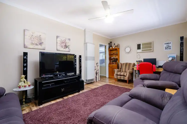 Fourth view of Homely house listing, 35 WORNES DRIVE, Wodonga VIC 3690