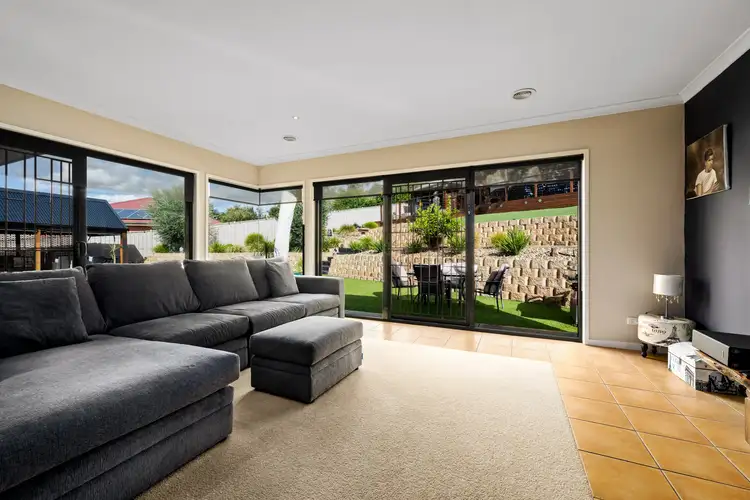 Fourth view of Homely house listing, 2 Madden Place, Wodonga VIC 3690