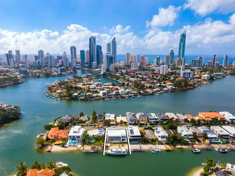 68 The Promenade, Isle Of Capri QLD 4217