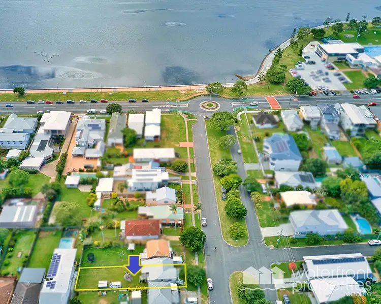 Second view of Homely house listing, 20 NINTH AVENUE, Sandgate QLD 4017
