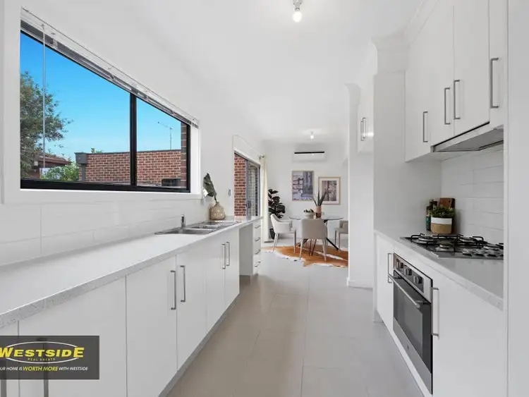 Second view of Homely unit listing, 2/51 Avondale Avenue, St Albans VIC 3021