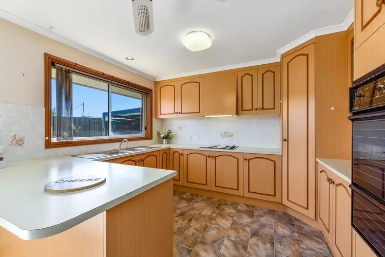 Second view of Homely house listing, 5 Glenmora Court, Mount Gambier SA 5290
