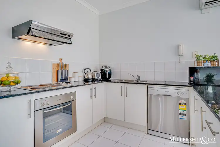 Fourth view of Homely apartment listing, 2/39 Diamond Boulevard, Greensborough VIC 3088