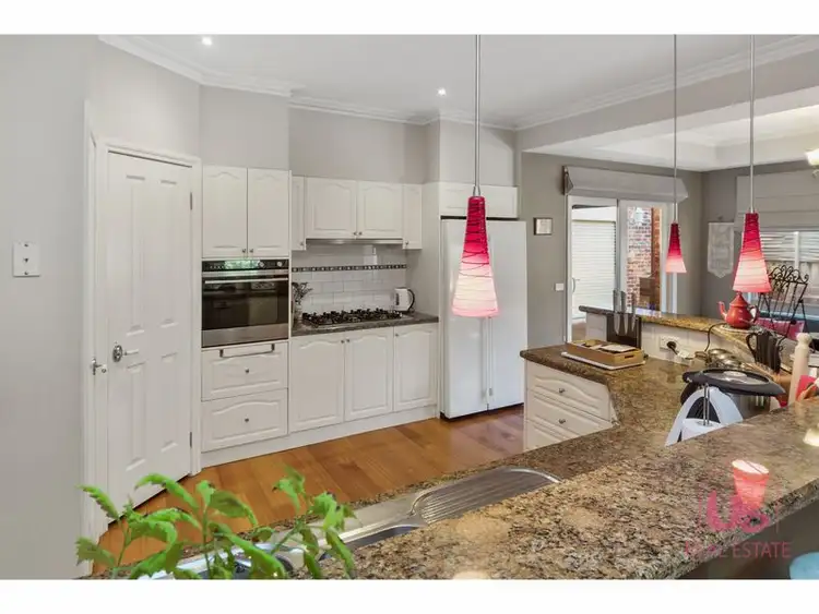 Fourth view of Homely house listing, 8 Heathwren Close, Frankston South VIC 3199