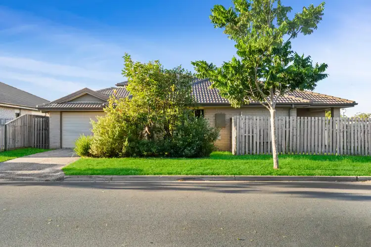 Second view of Homely house listing, 2 Carnarvon Court, Pimpama QLD 4209