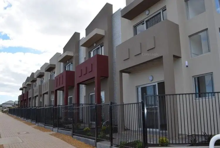 18/1 League Street, Seaford Meadows SA 5169