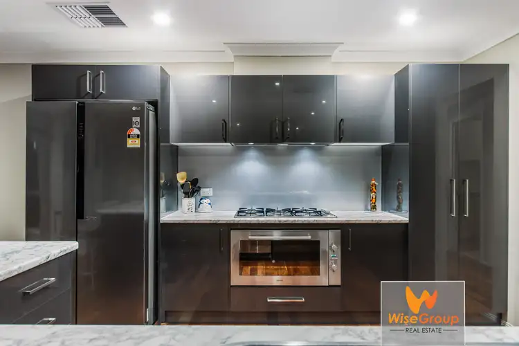 Sixth view of Homely house listing, 8 Rodlarni Crescent, Berwick VIC 3806