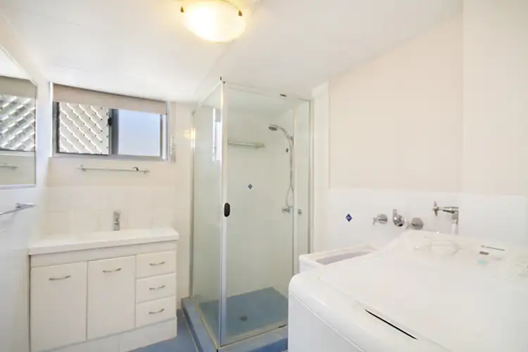 Fifth view of Homely unit listing, 4/8 Allara Avenue, Palm Beach QLD 4221