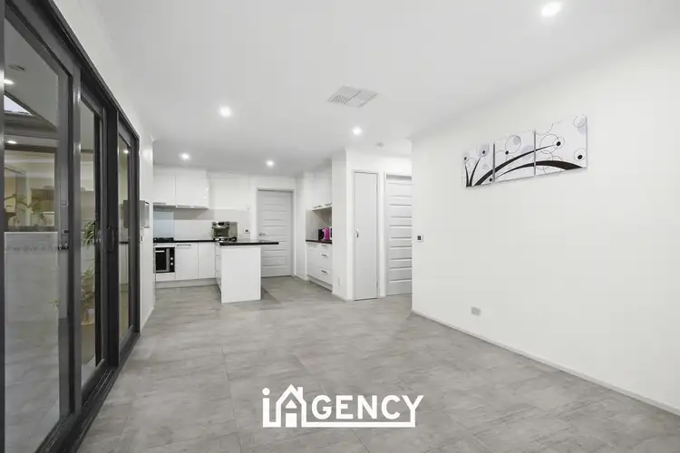 Fifth view of Homely house listing, 16 Nareen Avenue, Endeavour Hills VIC 3802