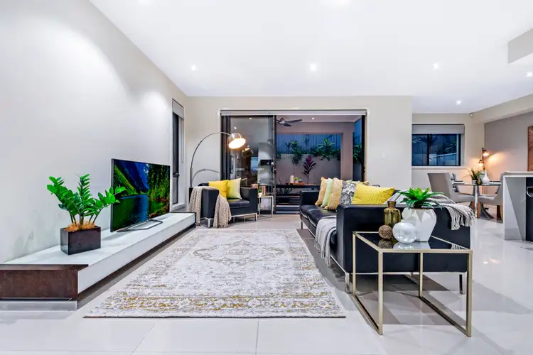 Sixth view of Homely townhouse listing, 4/206 Cotlew Street, Ashmore QLD 4214