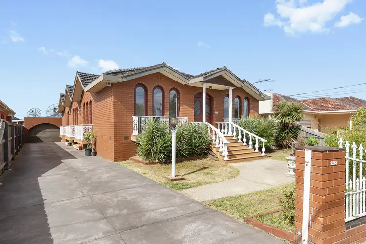 298 Milleara Road, Avondale Heights VIC 3034