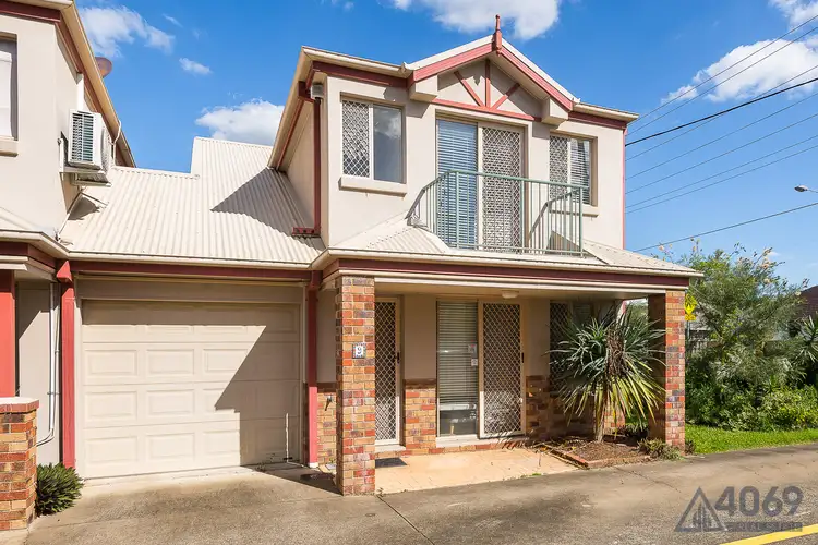 9/3 Kendall Street, Oxley QLD 4075