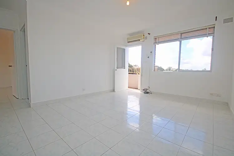 Fourth view of Homely unit listing, 9/5 Phillip Street, Roselands NSW 2196