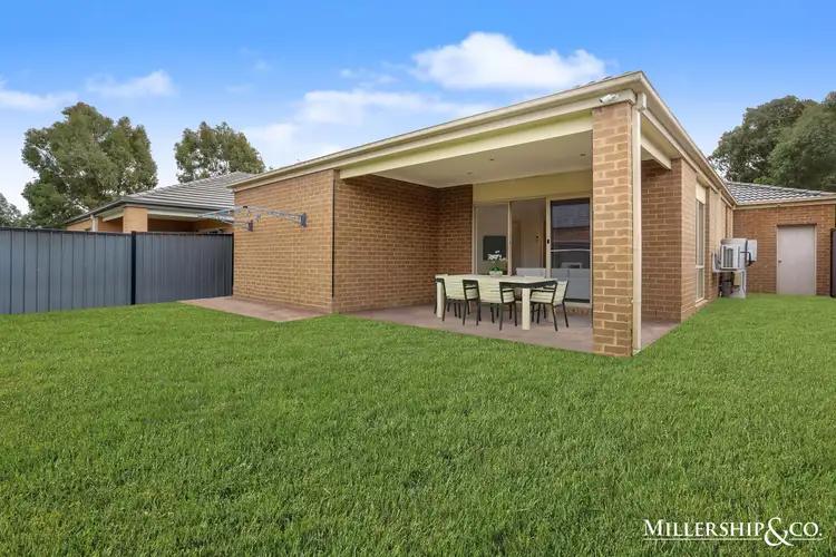 Sixth view of Homely house listing, 24 Silvergum Way, Craigieburn VIC 3064