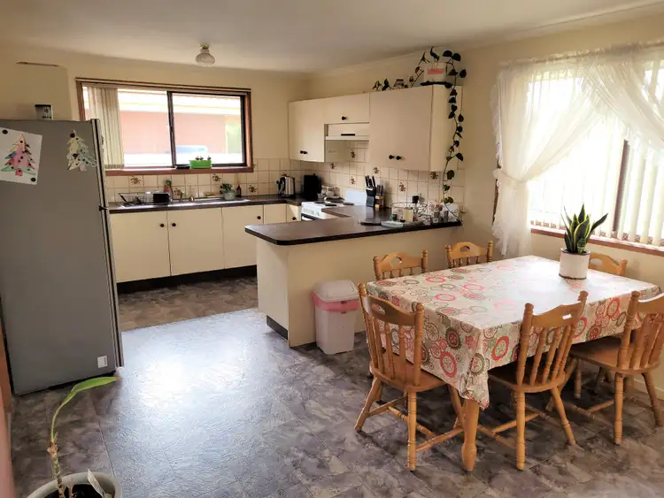 Fourth view of Homely house listing, 3 Hazel Court, Swan Hill VIC 3585