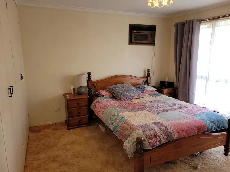 Seventh view of Homely house listing, 3 Hazel Court, Swan Hill VIC 3585