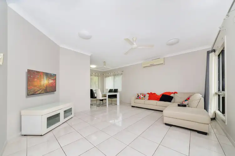 1 Parklands Drive, Mount Louisa QLD 4814