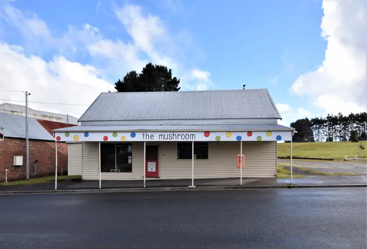 24 Main Street, Waratah TAS 7321