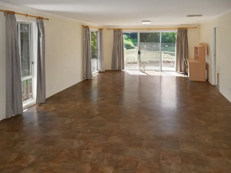 Fifth view of Homely house listing, 1 Wirilda Street, Leeton NSW 2705