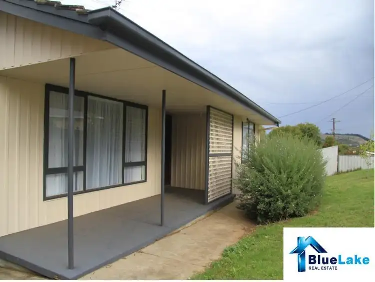 2 Hayes Crescent, Mount Gambier SA 5290