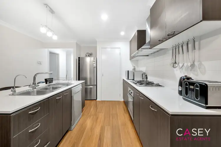 Fifth view of Homely house listing, 18 Fieldstone Crescent, Cranbourne North VIC 3977