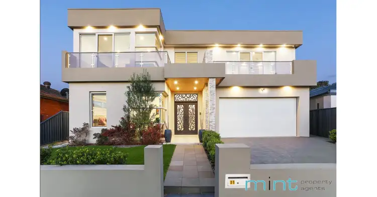 11 Parkview Avenue, Belfield NSW 2191