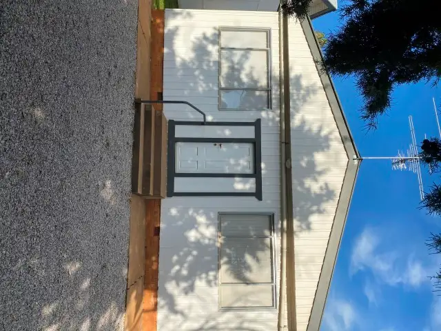 11 Obley Street